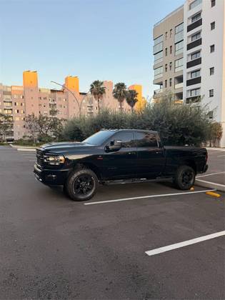 RAM 2500 6.7 I6 TURBO DIESEL LARAMIE NIGHT EDITION CD 4X4 AUTOMÁTICO RAM 2500 6.7 I6 TURBO DIESEL LARAMIE NIGHT EDITION CD 4X4 AUTOMÁTICO